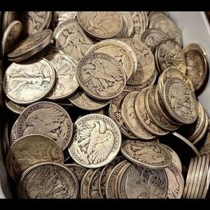 (1) Walking Liberty Half Dollar 90% Silver Constitutional Currency 1916-1947